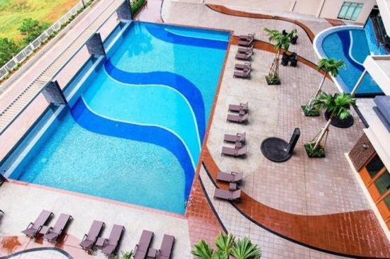 Shaftsbury Residence Cyberjaya With A Pool & Free Parking Buitenkant foto
